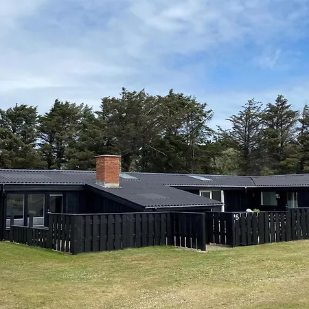 Feriehus - 340m From The Sea By Interhome