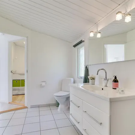 - 340m From The Sea By Interhome * 히링