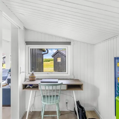 Feriehus - 340m From The Sea By Interhome *
