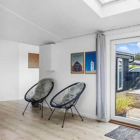 - 340m From The Sea By Interhome Feriehus